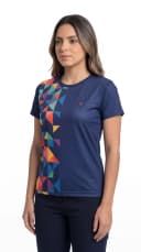 Camiseta sublimada corporativa - variação de pose